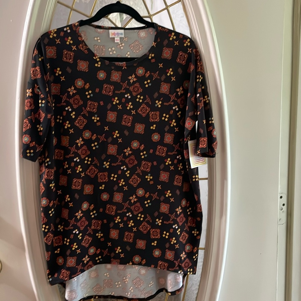 NWT LuLaRoe Irma Knit Tunic Top.
